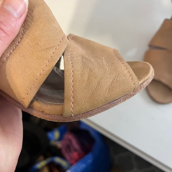 Free People Effie Stacked Heel Cut Out Leather Bootie - Picture 9 of 14